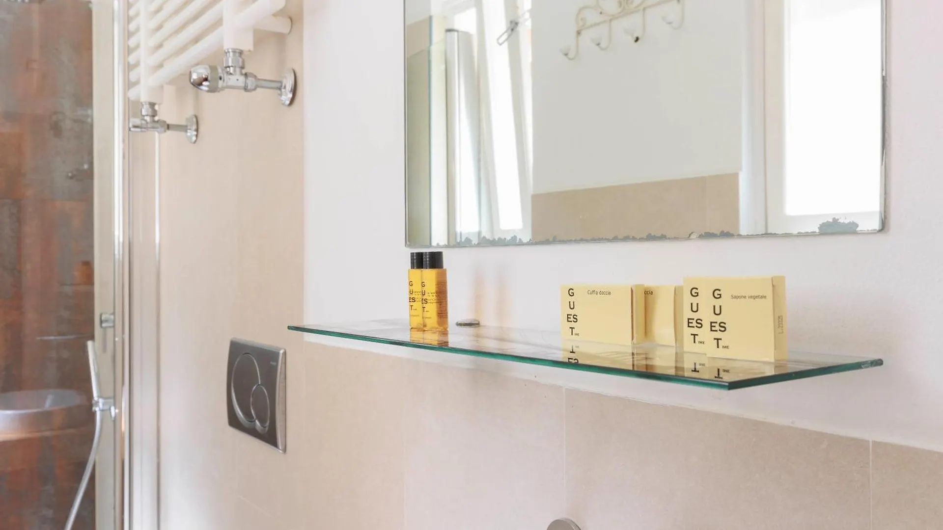 Santa Maria Novella Elegant Apartment Florence