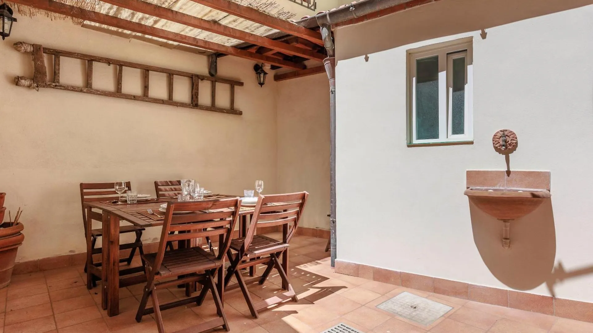 Santa Maria Novella Elegant Apartment Florence